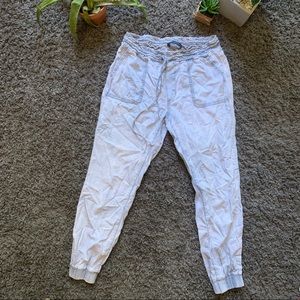 American Eagle Jogger Jeans ✨🌿